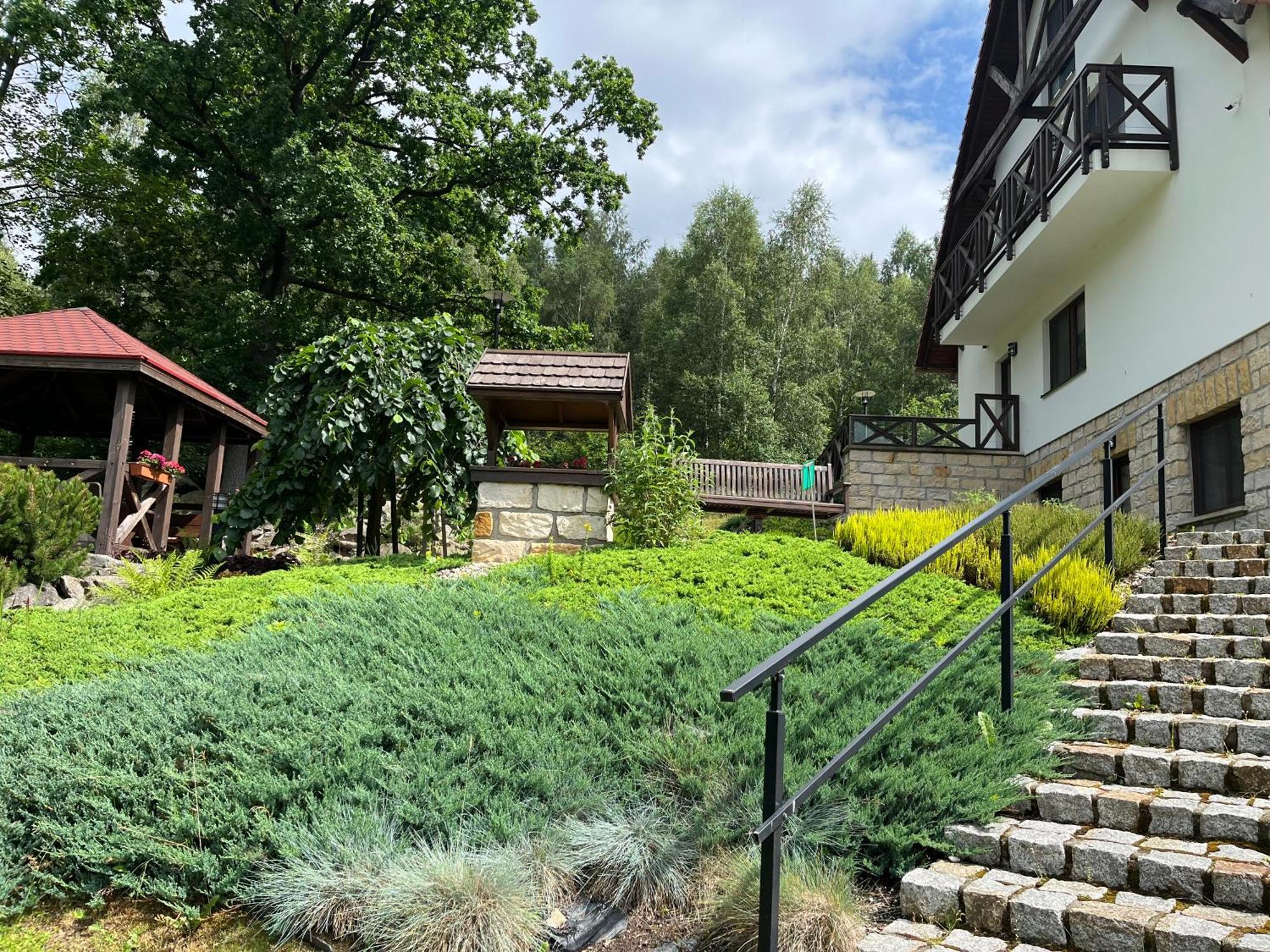 Apartamety I Pokoje Goscinne Na Jaskolczej Świeradów-Zdrój Exterior foto